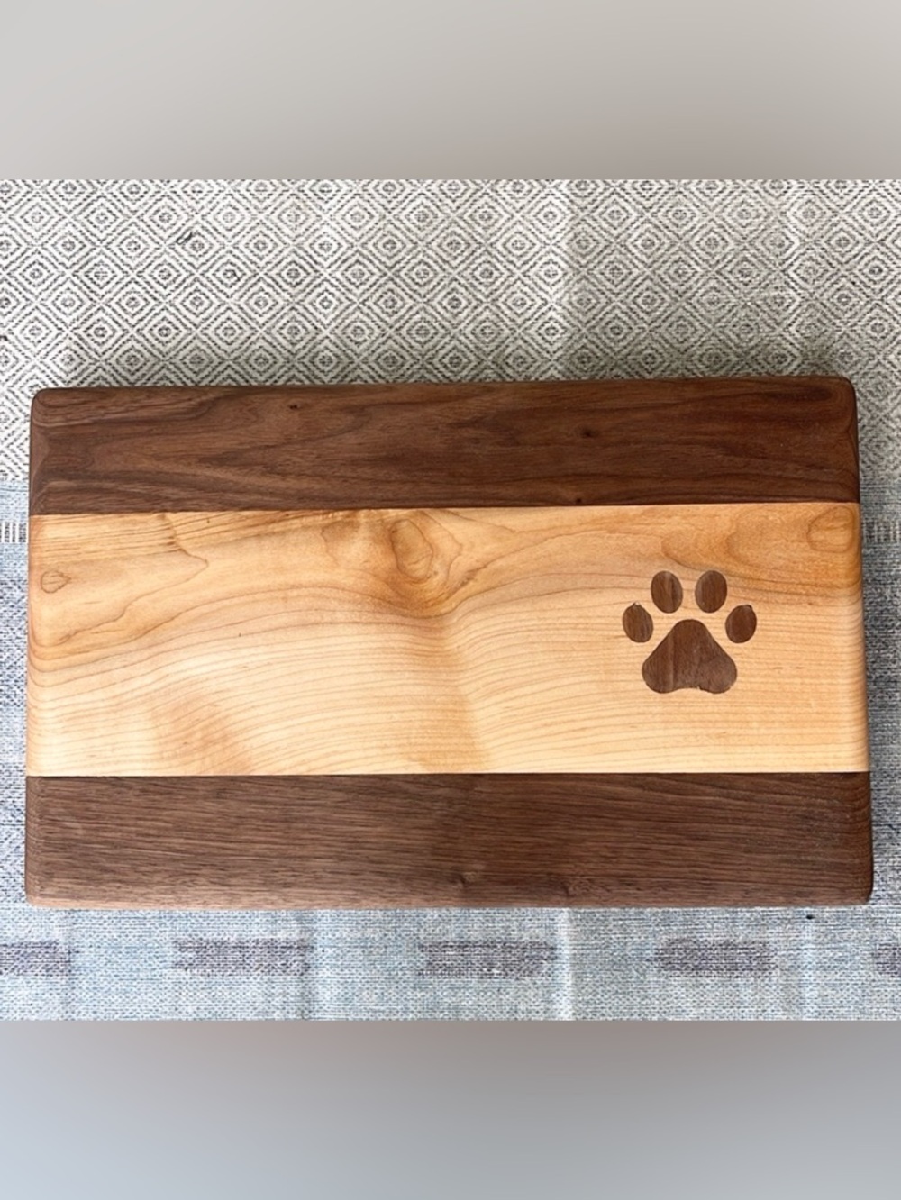 Handmade Wood Chopping Cutting Board Dog
Print 12" X 19" New